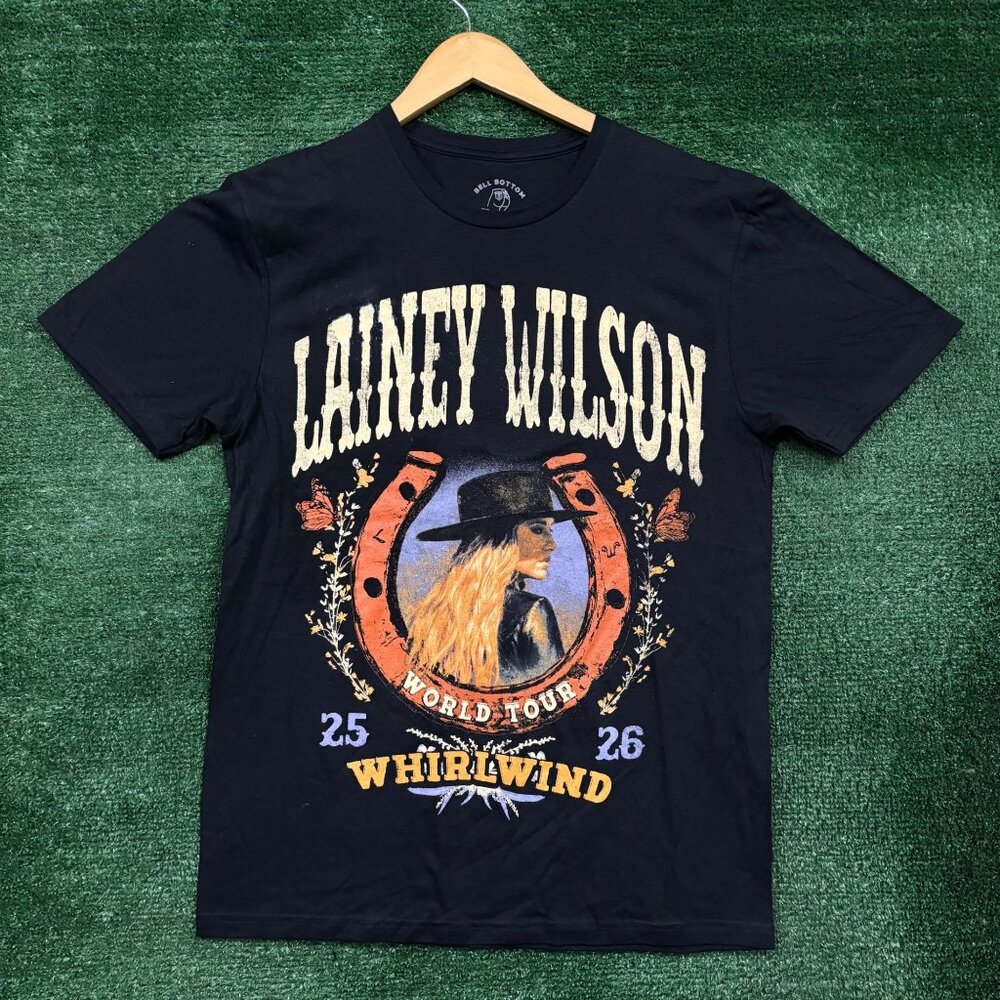 Lainey Wilson Whirlwind World Tour 2025-2026 T-Shirt Size Medium